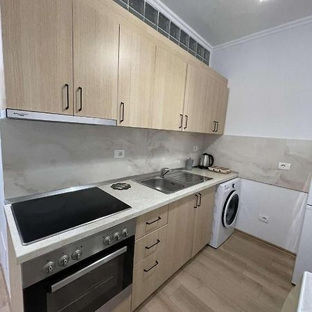 Finesse Apartment Komuna E Parisit Tiran Dış mekan fotoğraf